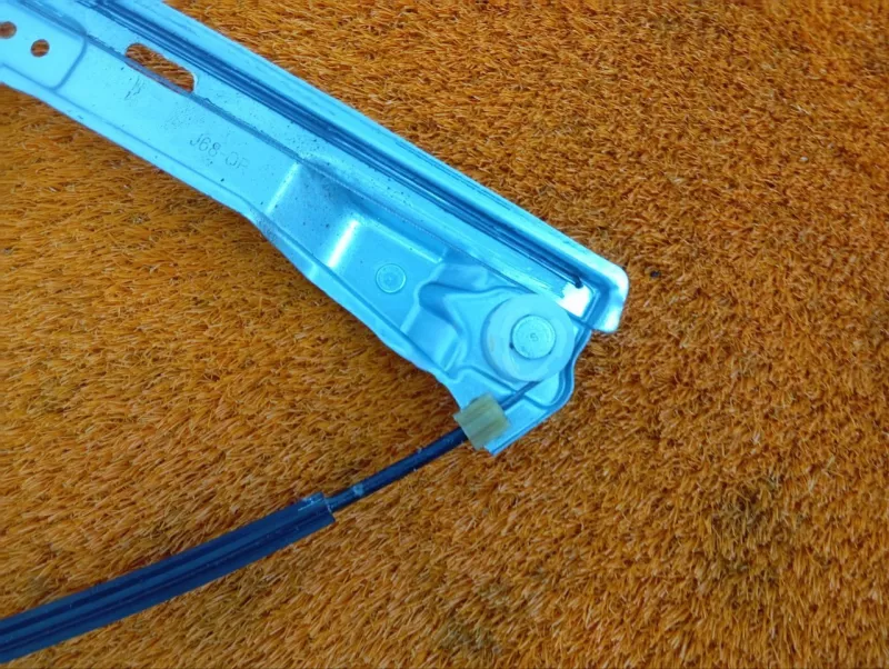 Стеклоподъемник