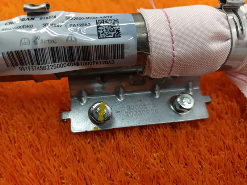 Подушка безопасности боковая