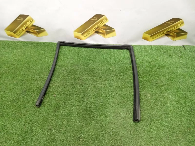 Уплотнитель двери