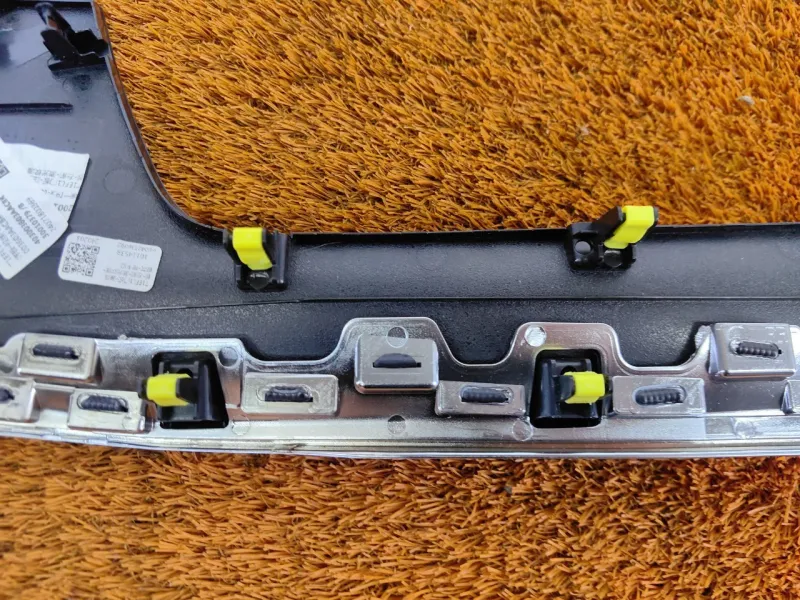 Накладка двери