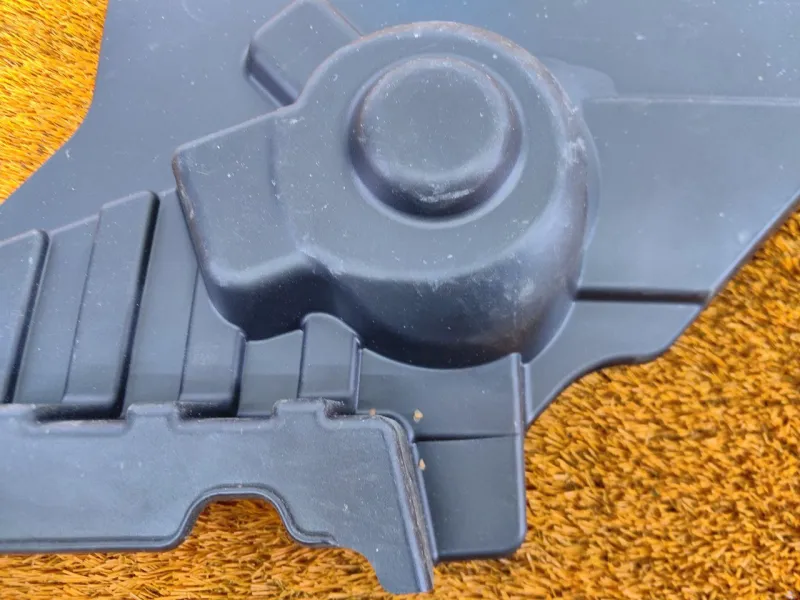 Накладка на торпедо