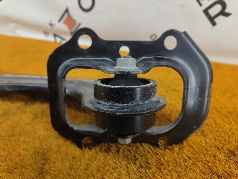 Рычаг подвески