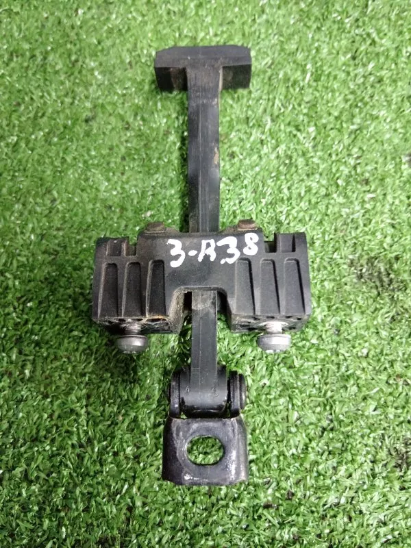 Ограничитель двери BMW 3-Series 2007 51227176808 E91, задний правый