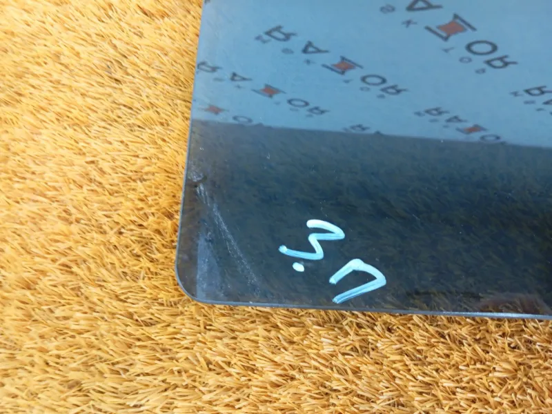 Стекло двери