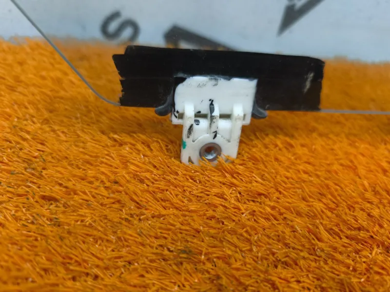 Стекло двери