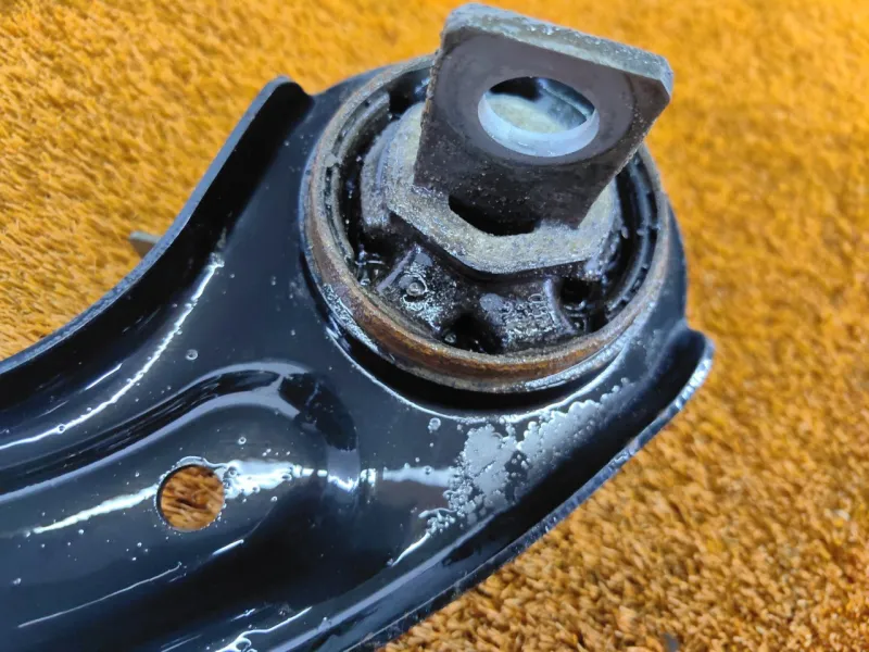 Рычаг продольный