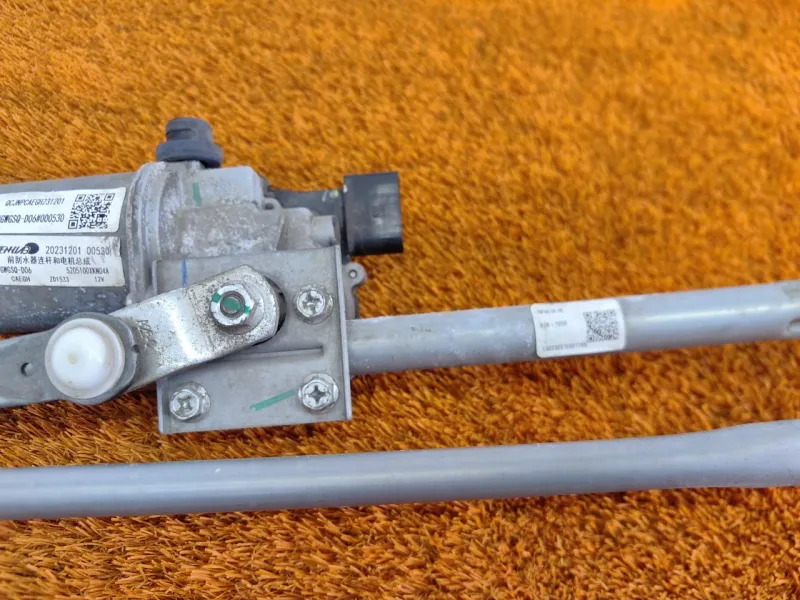 Трапеция дворников