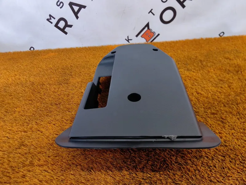 Кожух рулевой колонки