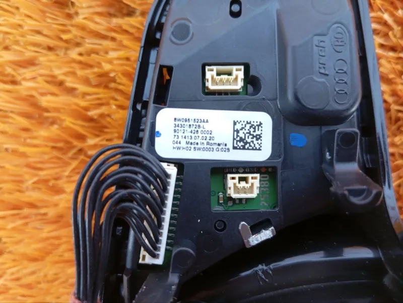 Накладка рулевого колеса (Молдинг руля)