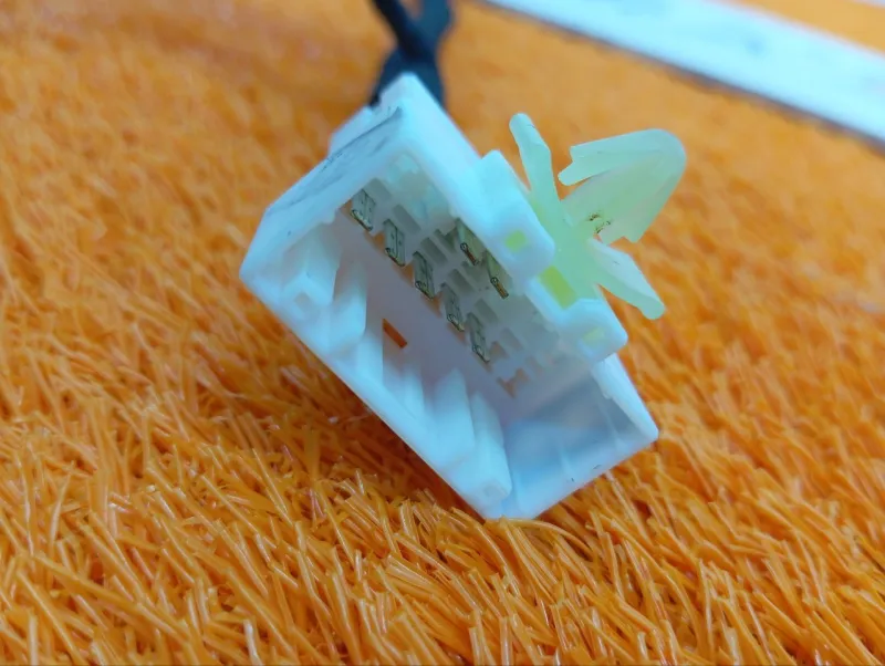 Проводка двери