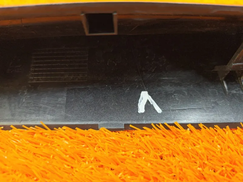 Молдинг на крыло