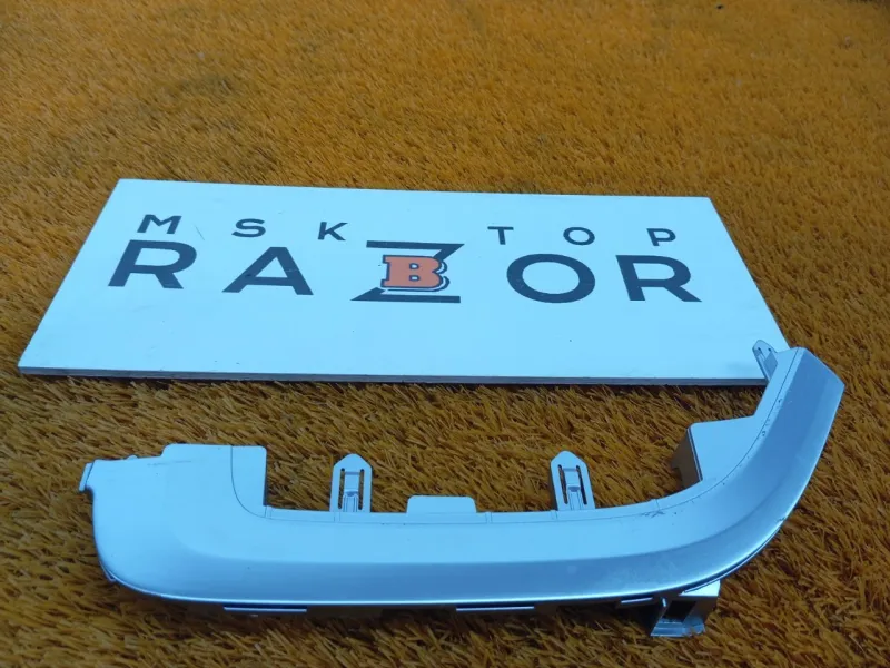 Накладка на торпедо