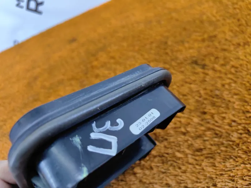 Решетка вентиляционная