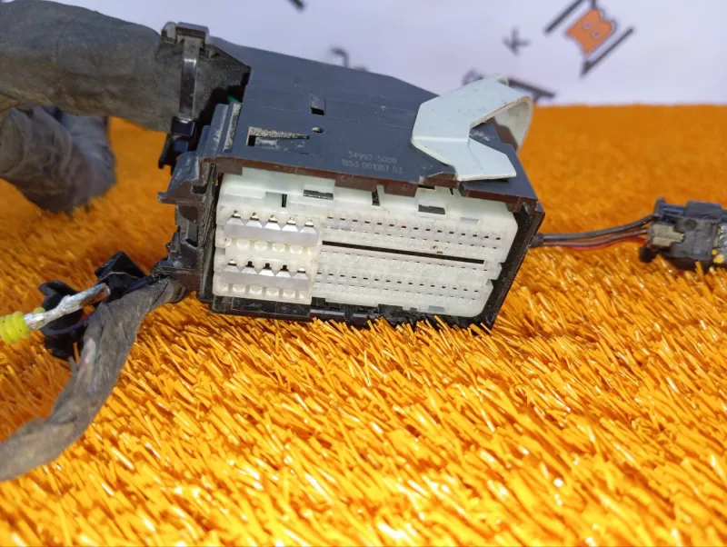 Проводка подкапотная