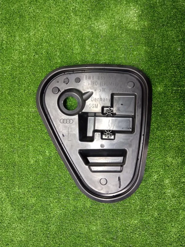 Заглушка двери