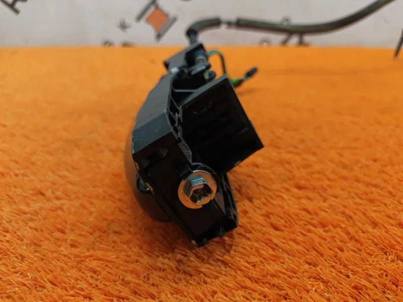 Ручка двери наружняя