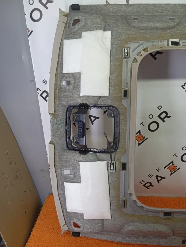 Обшивка потолка