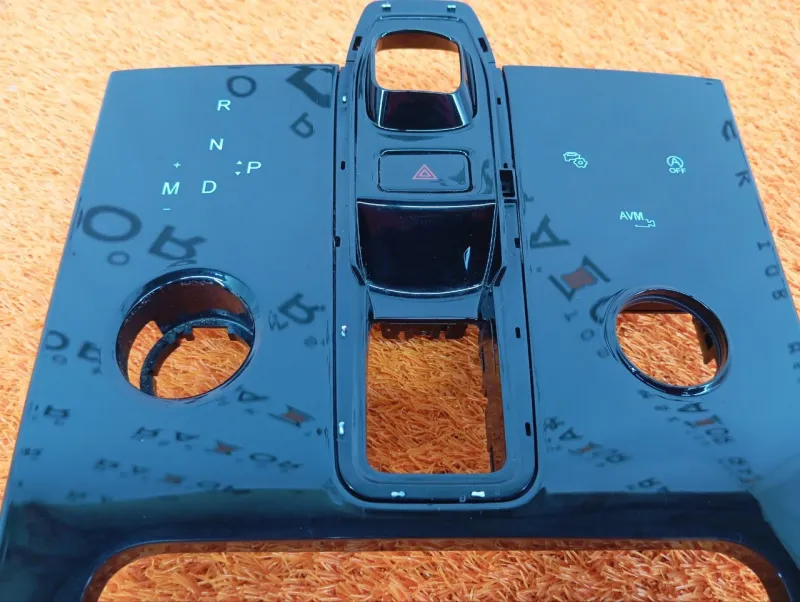 Накладка центральной консоли