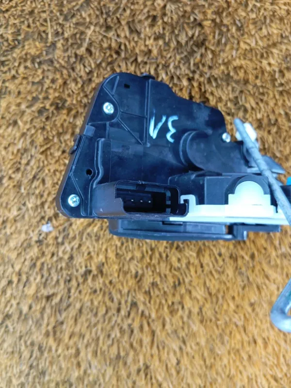 Замок двери