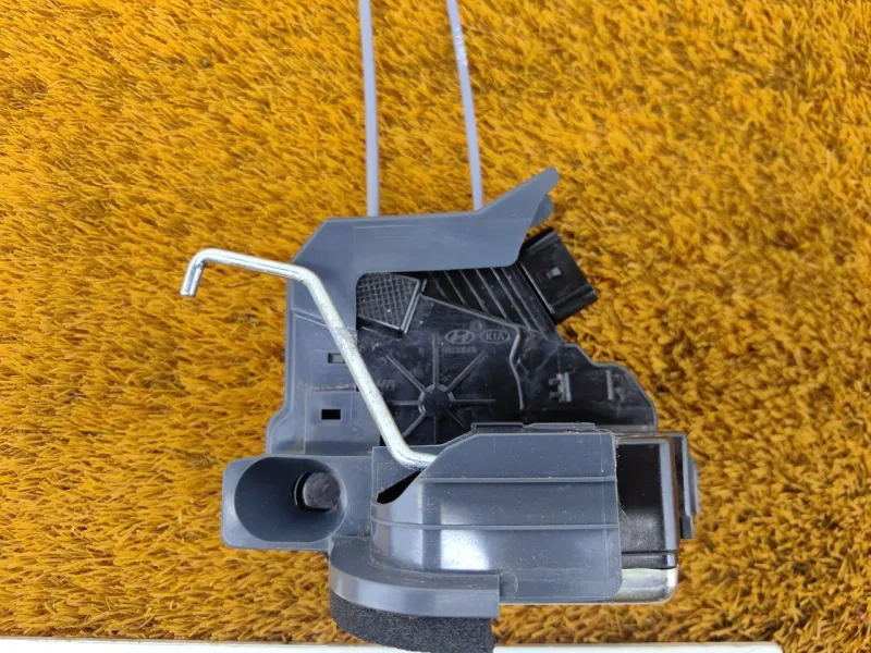 Замок двери