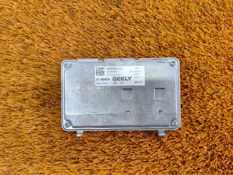 Камера контроля полосы