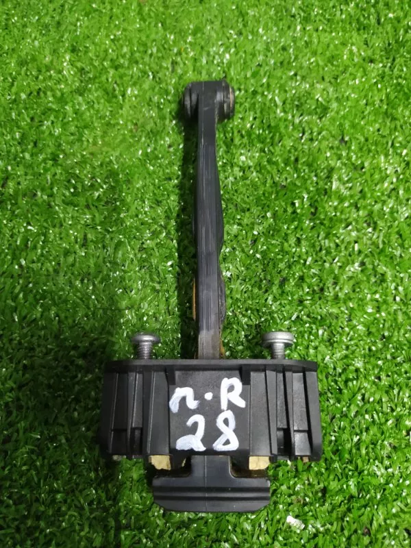 Ограничитель двери