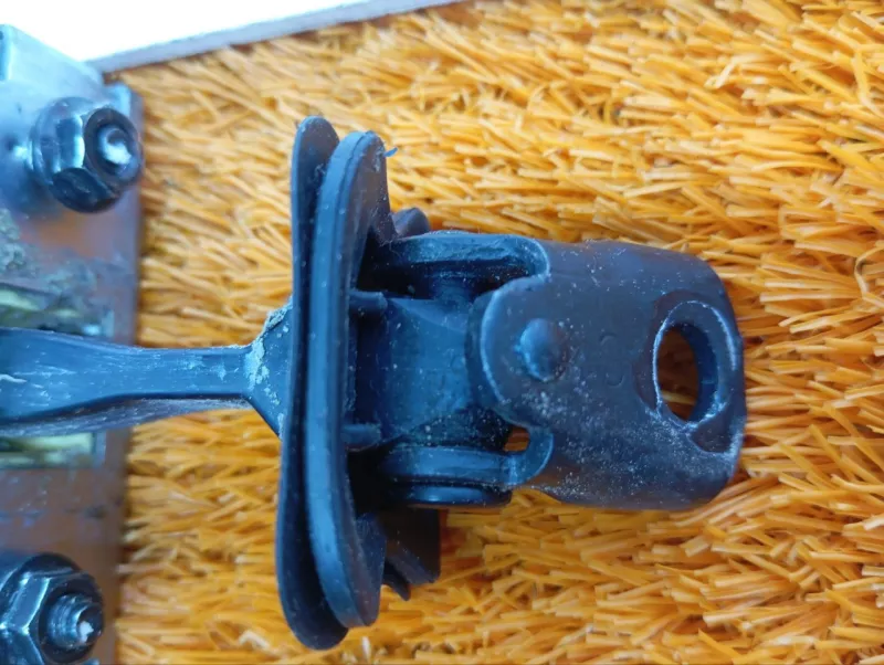 Ограничитель двери