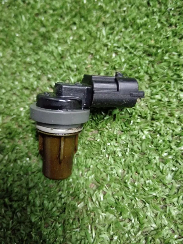 Датчик положения распредвала