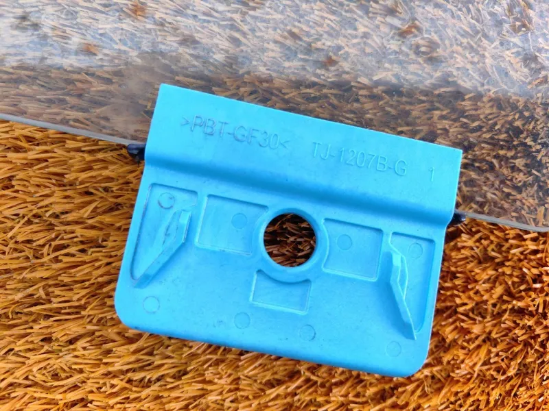 Стекло двери