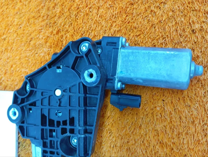 Стеклоподъемник