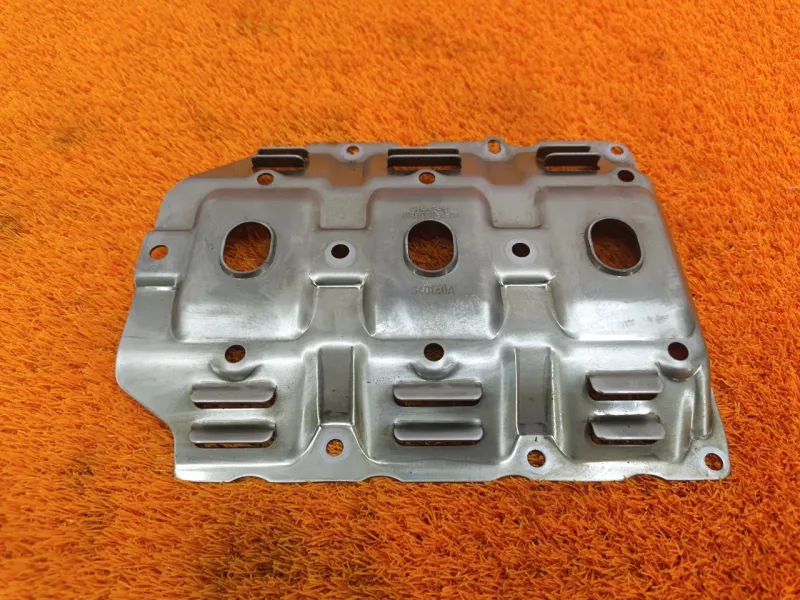 Маслоотражатель