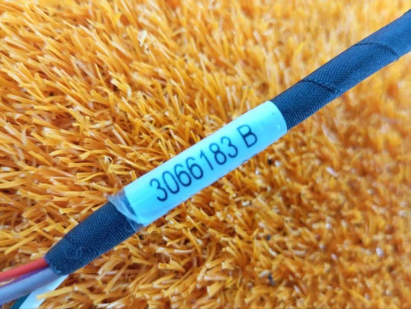 Амортизатор крышки багажника