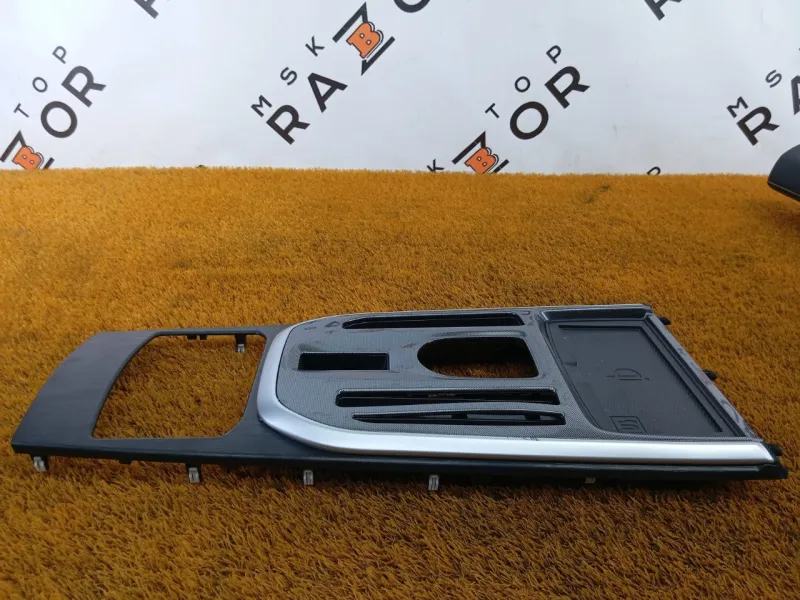 Накладка центральной консоли