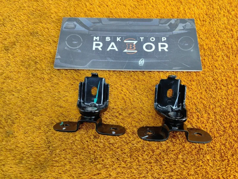 Крепление сиденья