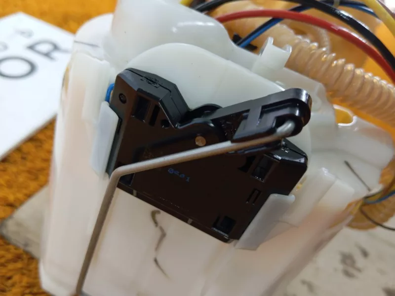 Бензонасос