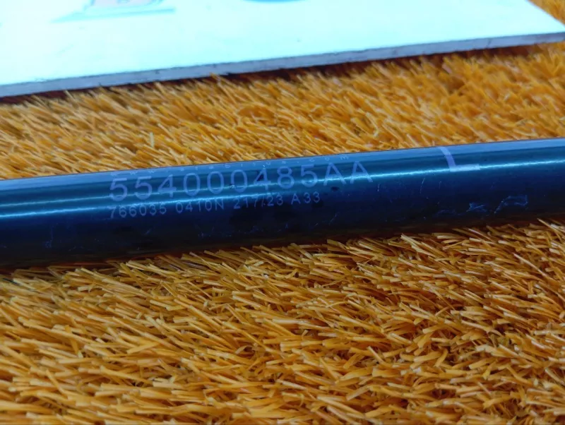 Амортизатор капота