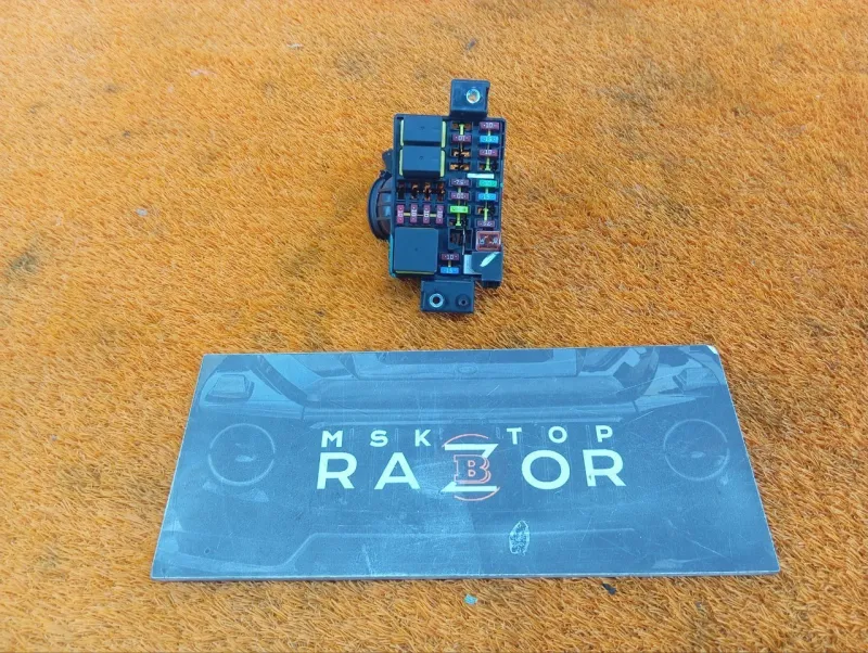 Блок предохранителей