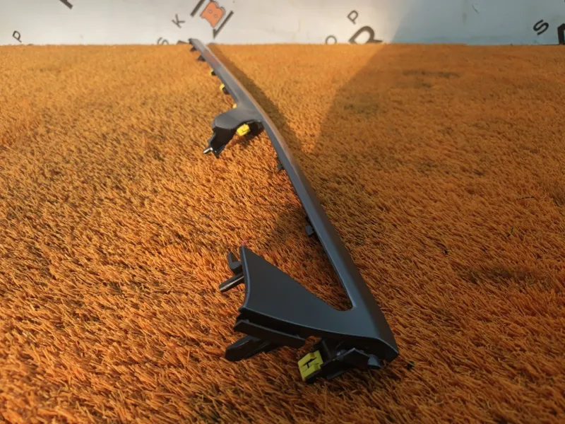 Накладка на торпедо