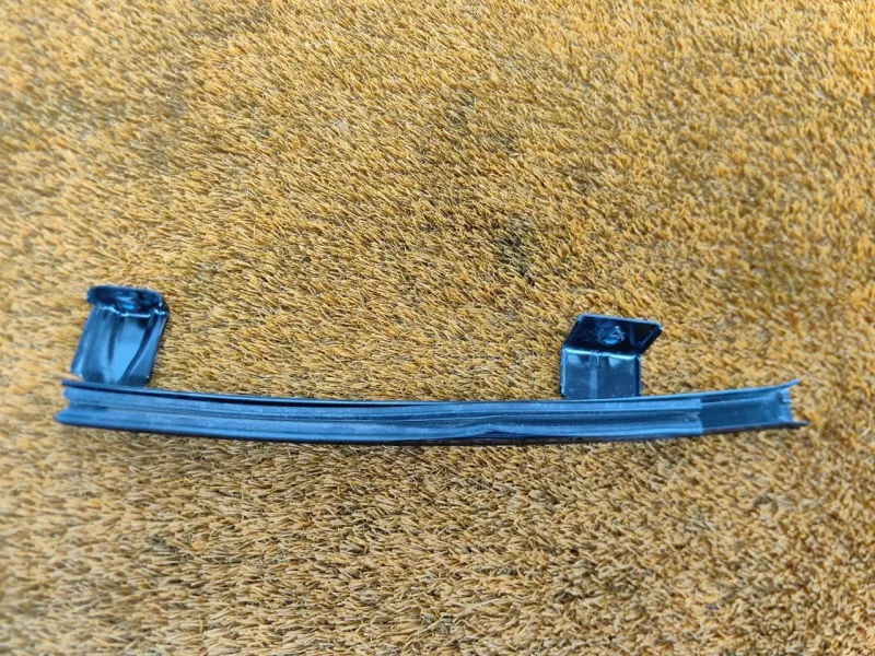 Направляющая стекла двери Changan UNI-V 2023 C281F2701030600AA, передняя левая