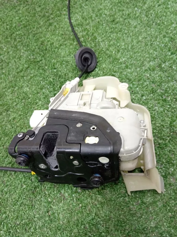 Замок двери