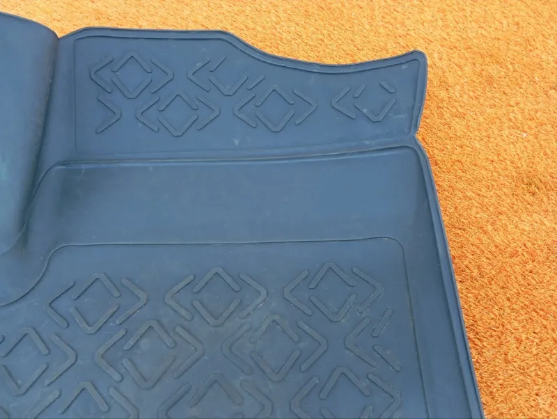 Коврики салона