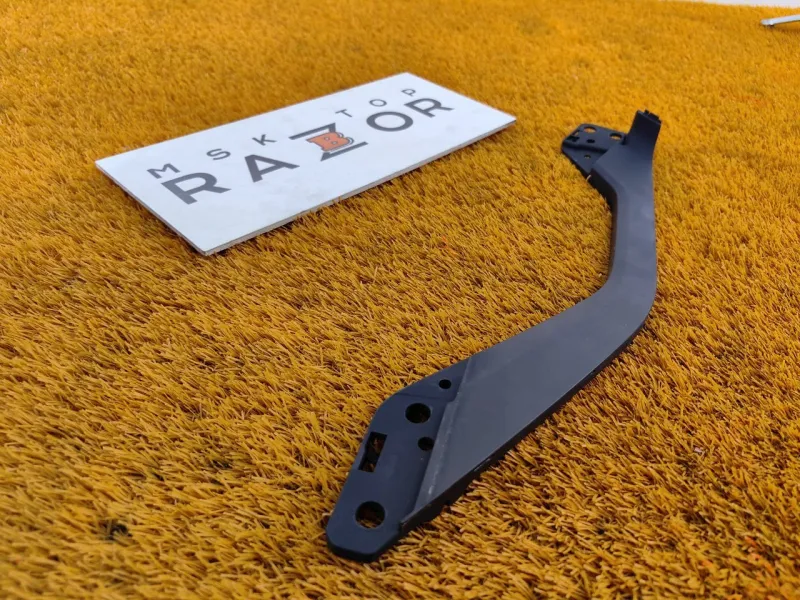 Кронштейн консоли