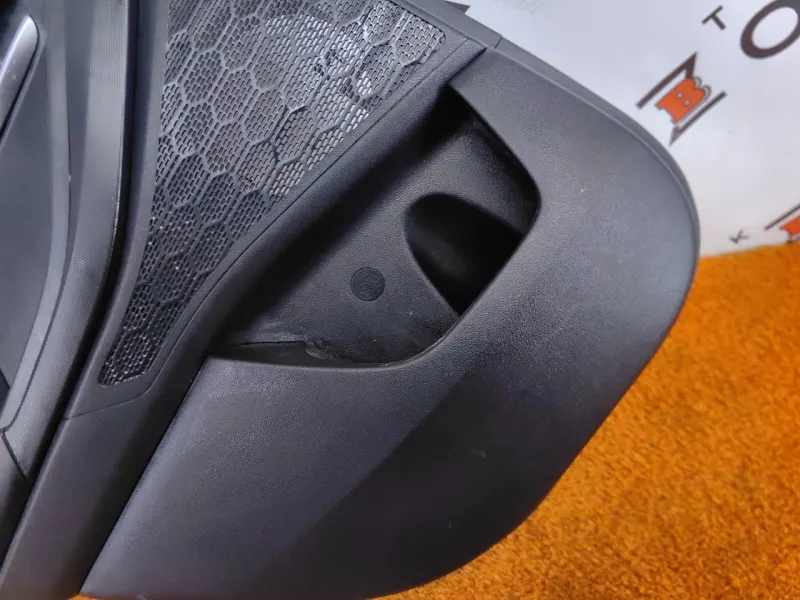 Обшивка двери