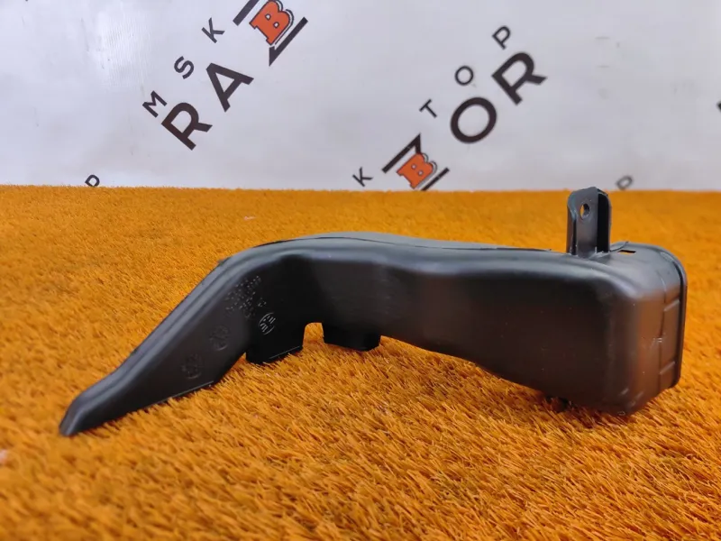 Воздуховод отопителя