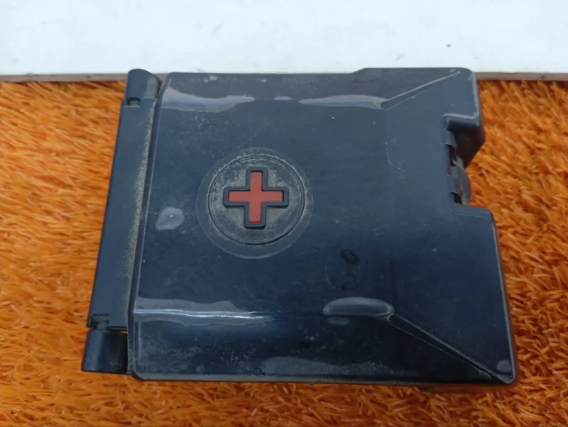 Клемма аккумулятора