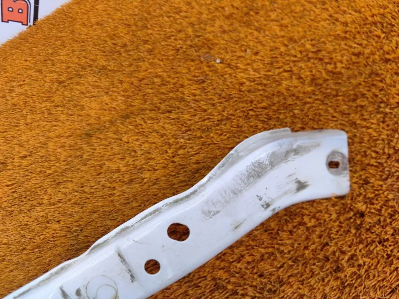 Крепление фары