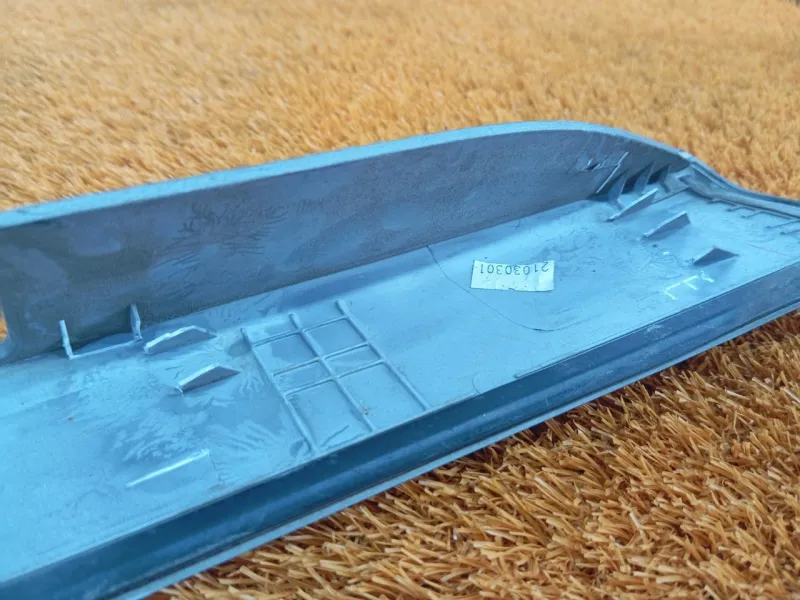 Накладка крышки багажника