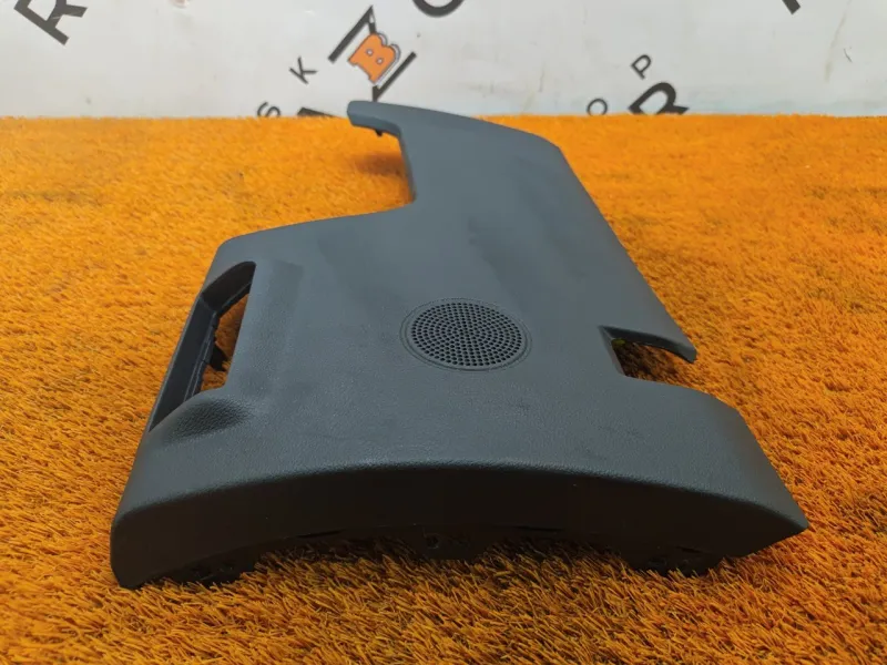 Накладка на торпедо