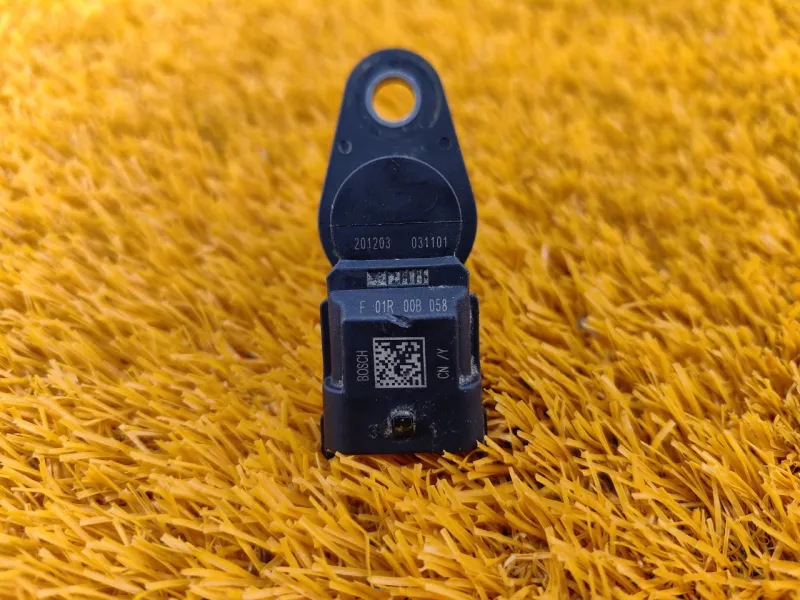 Датчик положения распредвала