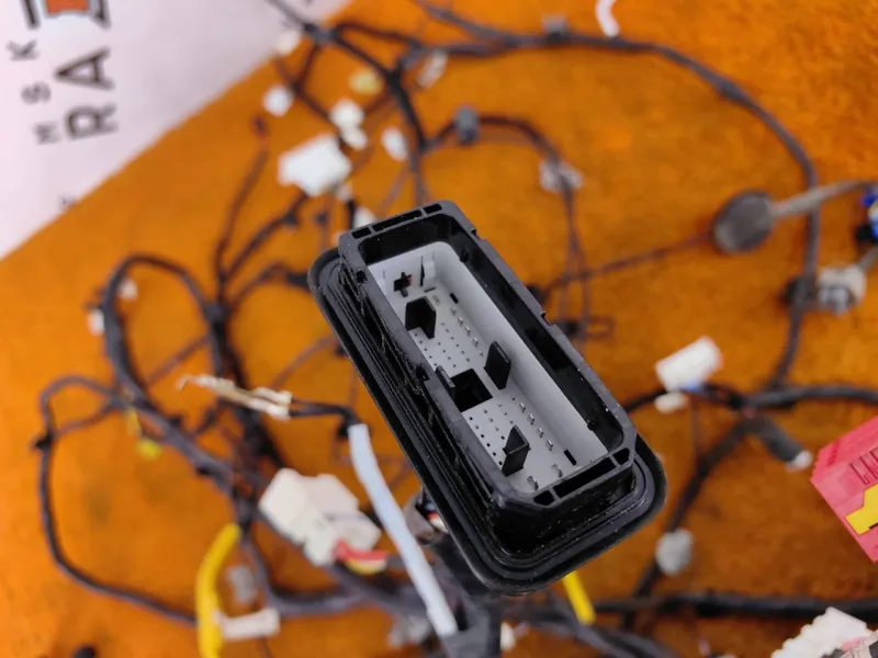 Проводка салона